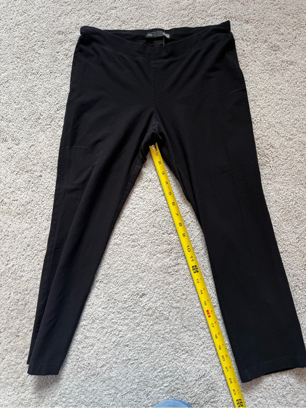 Eileen Fisher Black Pull-On Stretch Leggings